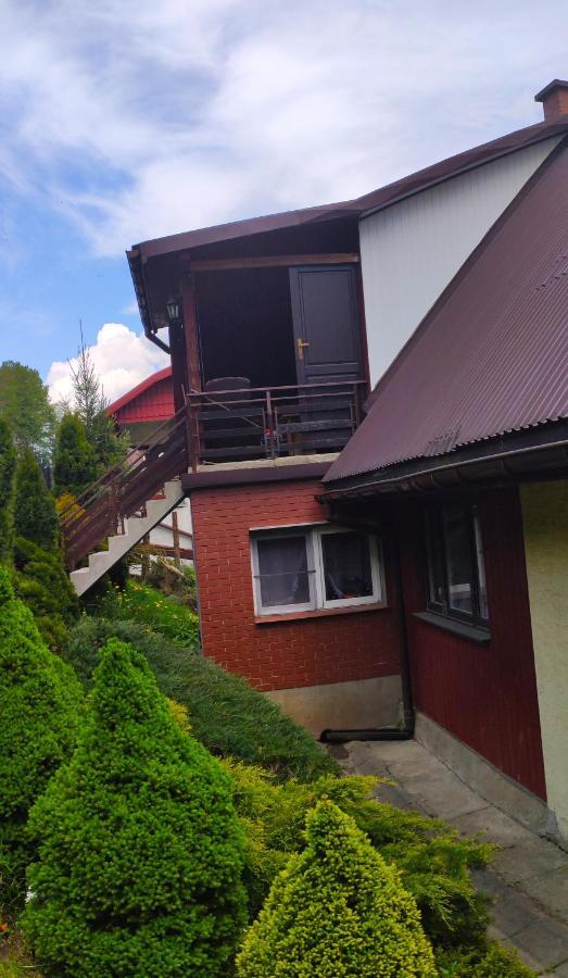 Agroturystyka Pod Kolami Myczkowce Luaran gambar