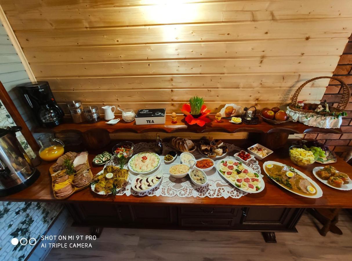 Agroturystyka Pod Kolami Myczkowce Luaran gambar
